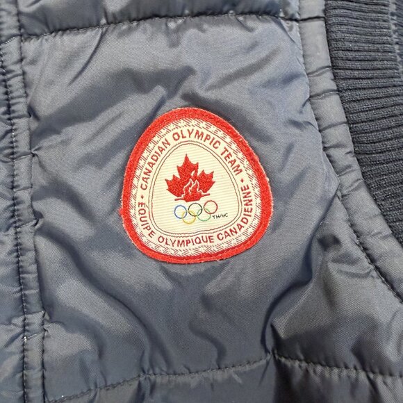Hudsons Bay Company Olympic Quilted Puffer Embroidered Hooded Vest HBC Canada M - Picture 3 of 7